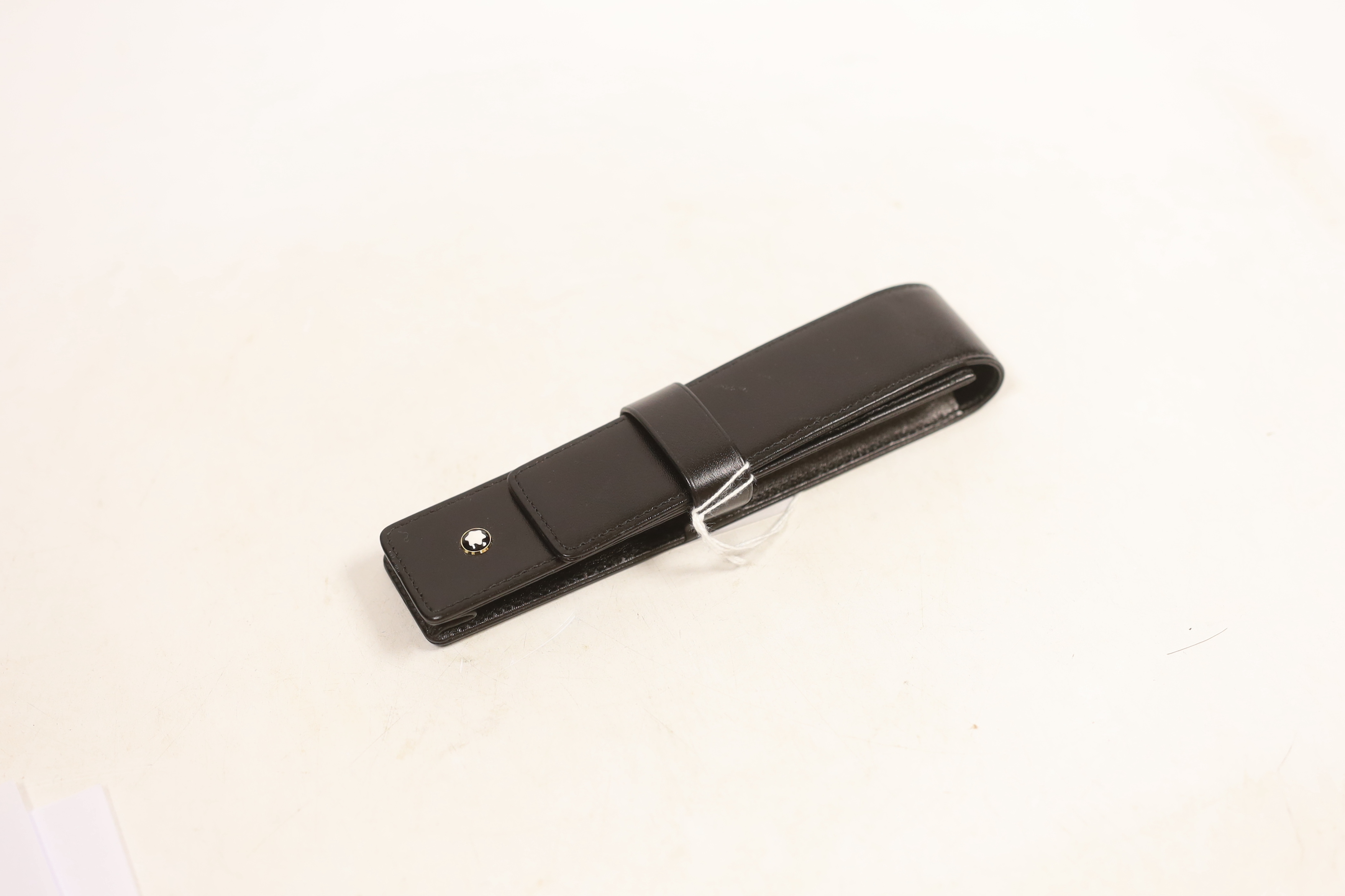 A cased Montblanc Meisterstuck fountain pen (no.146)